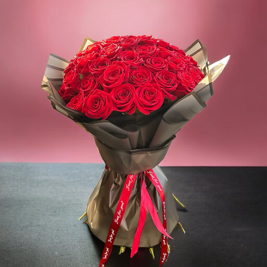 Deluxe 50 Red Roses